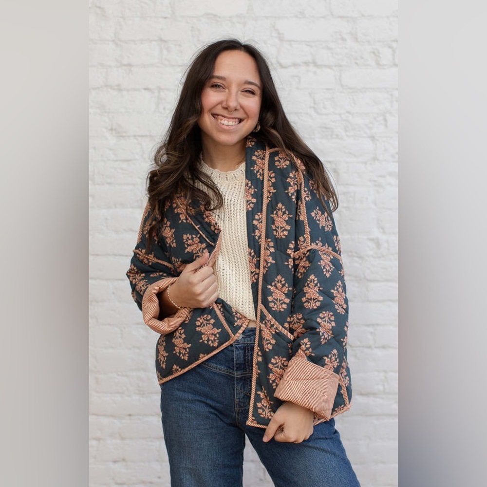 By Together Quilted Floral Jacket Size M | Dark Teal & Peach | Lightweight